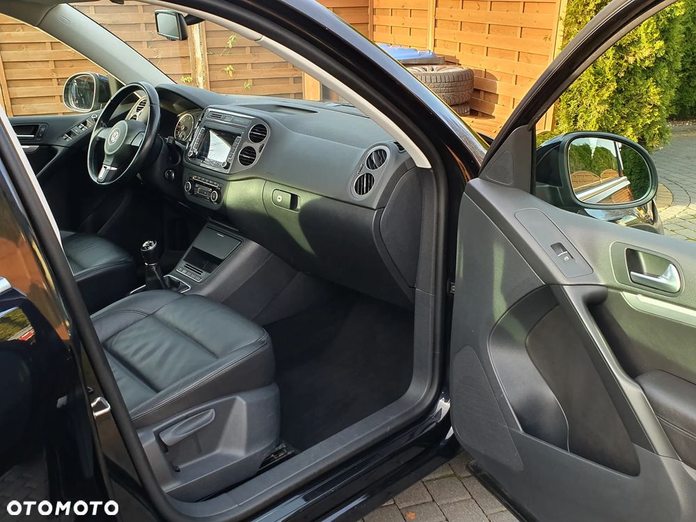 Volkswagen Tiguan - 15