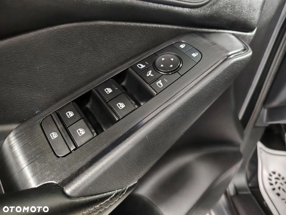 Nissan Qashqai 1.3 DIG-T MHEV N-Connecta - 30