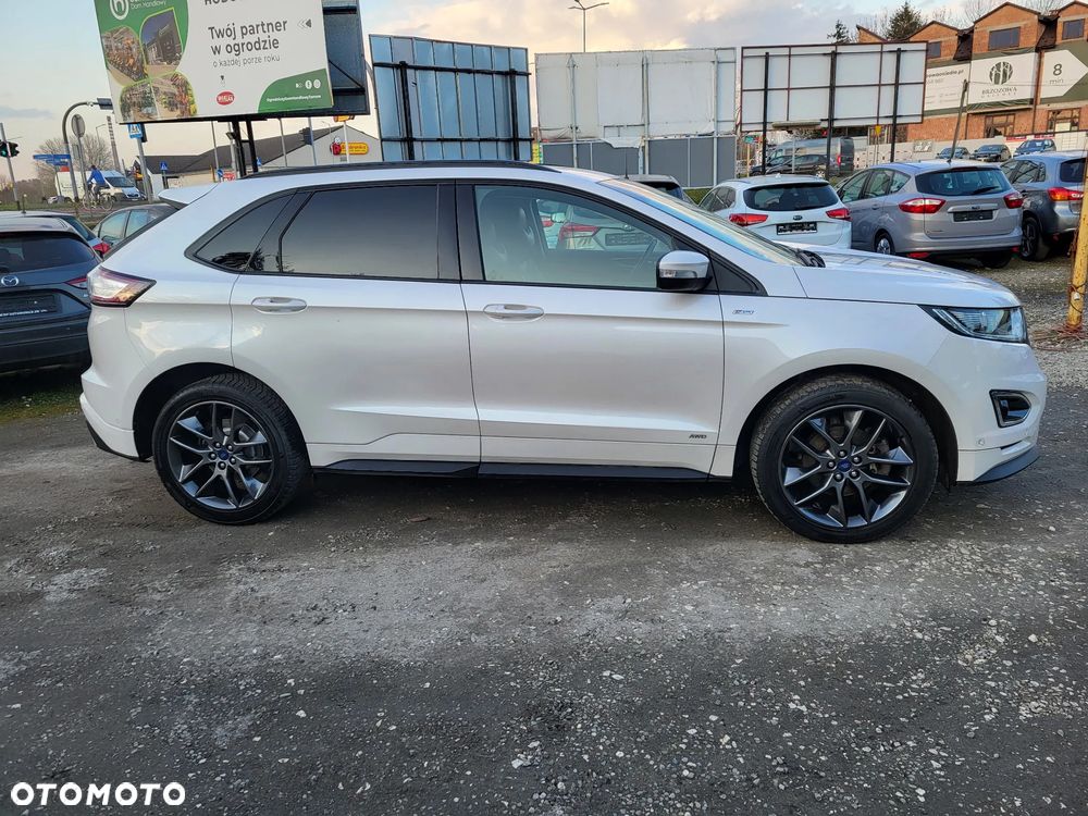 Ford Edge 2.0 TDCi Bi-Turbo 4x4 ST-LINE - 4