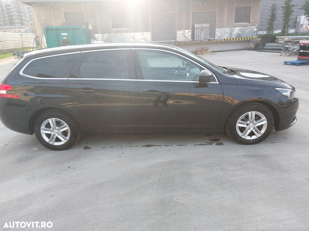 Peugeot 308 BlueHDi 130 Stop & Start Allure Business-Paket - 15