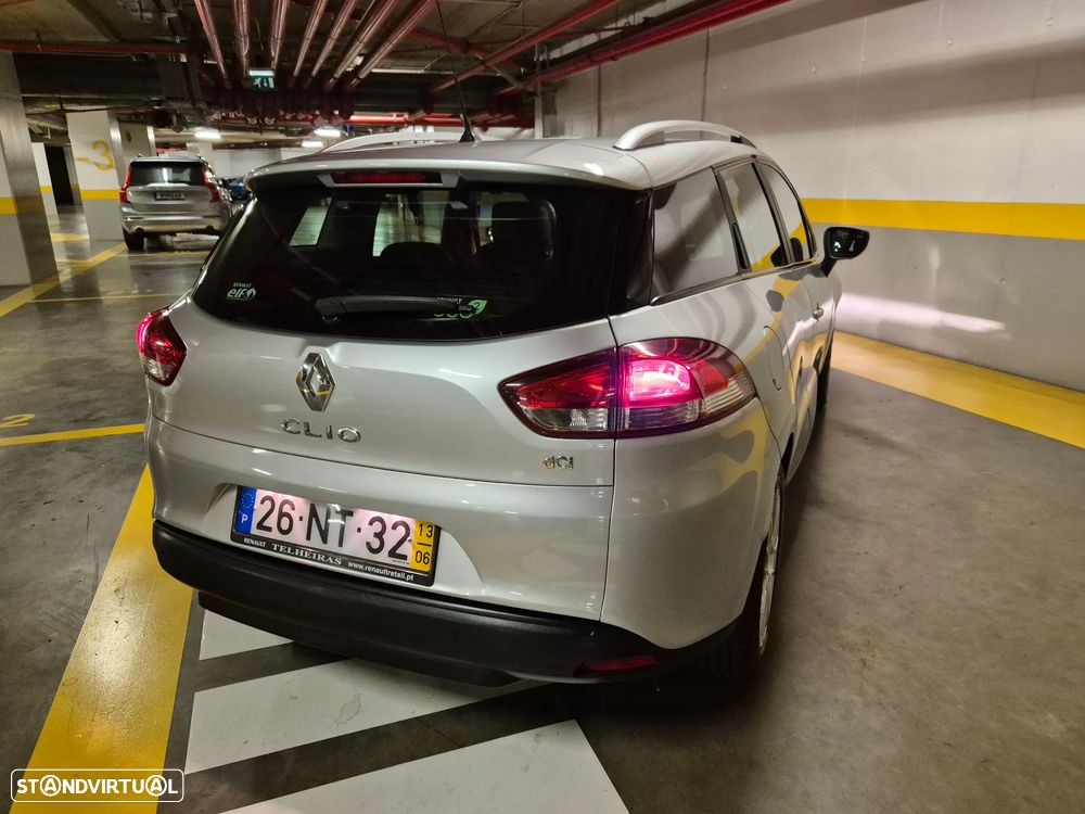 Renault Clio Sport Tourer 1.5 dCi Dynamique S - 9