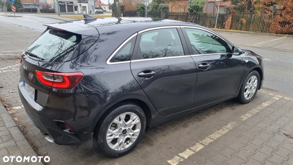 Kia Ceed - 14