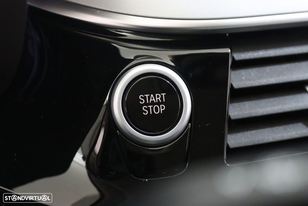 BMW 530 e Line Luxury - 16