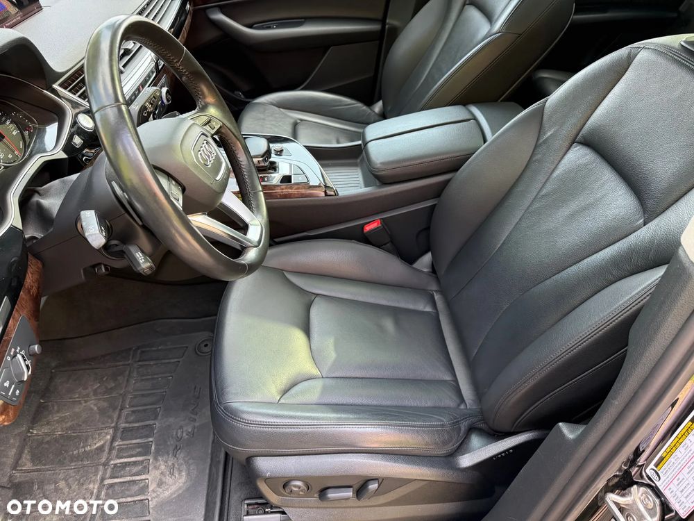 Audi Q7 - 12