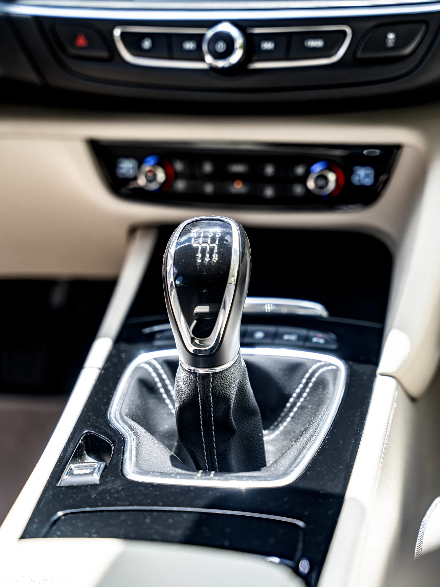 Opel Insignia Grand Sport 2.0 Diesel Innovation - 19