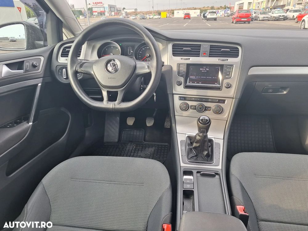 Volkswagen Golf 1.6 TDI BMT Comfortline - 8