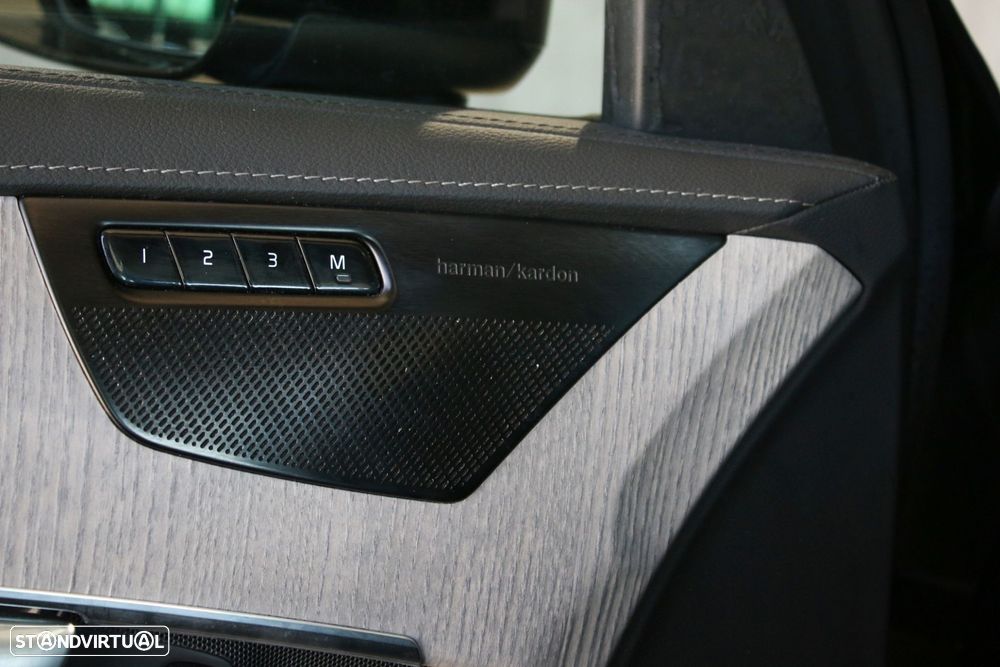 Volvo XC 90 2.0 T8 PHEV Core AWD - 26