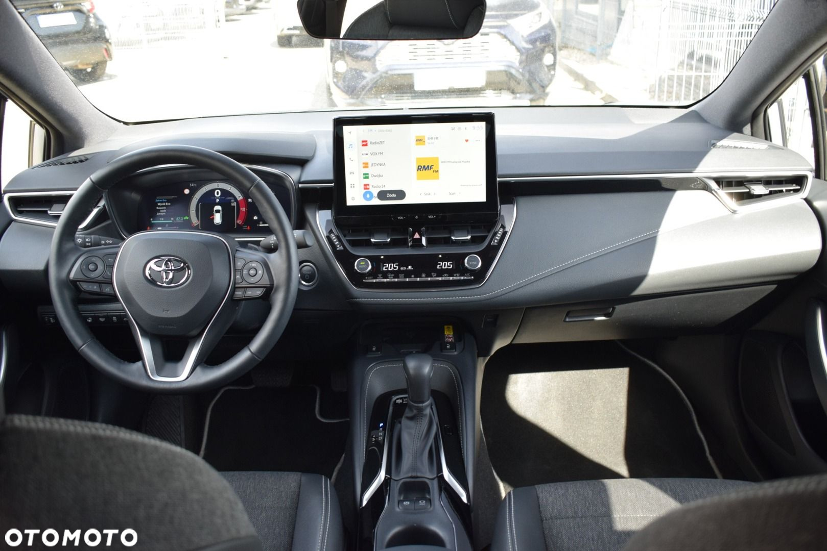 Toyota Corolla - 15