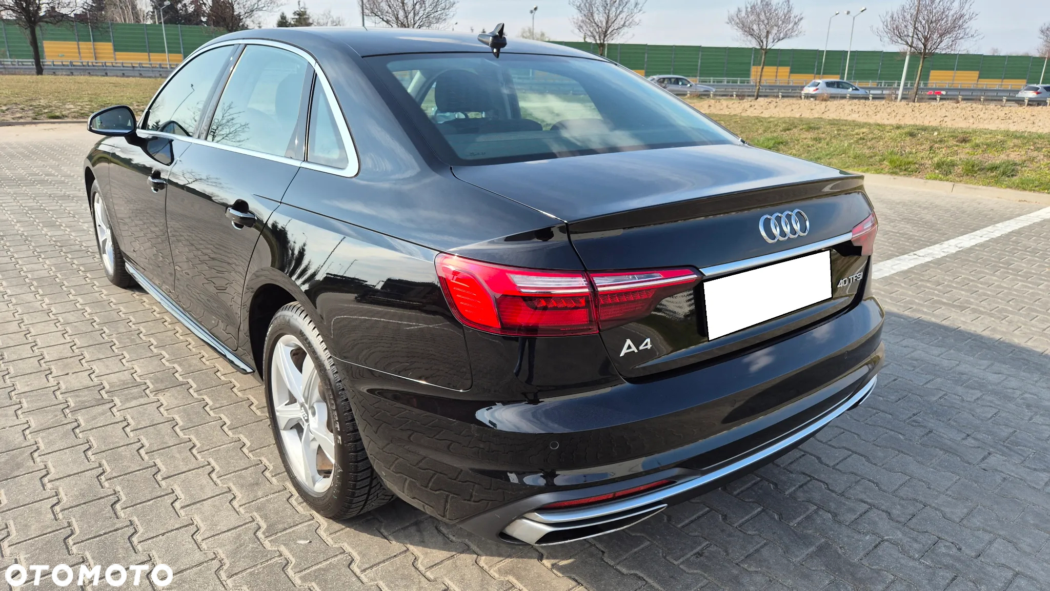 Audi A4 - 4