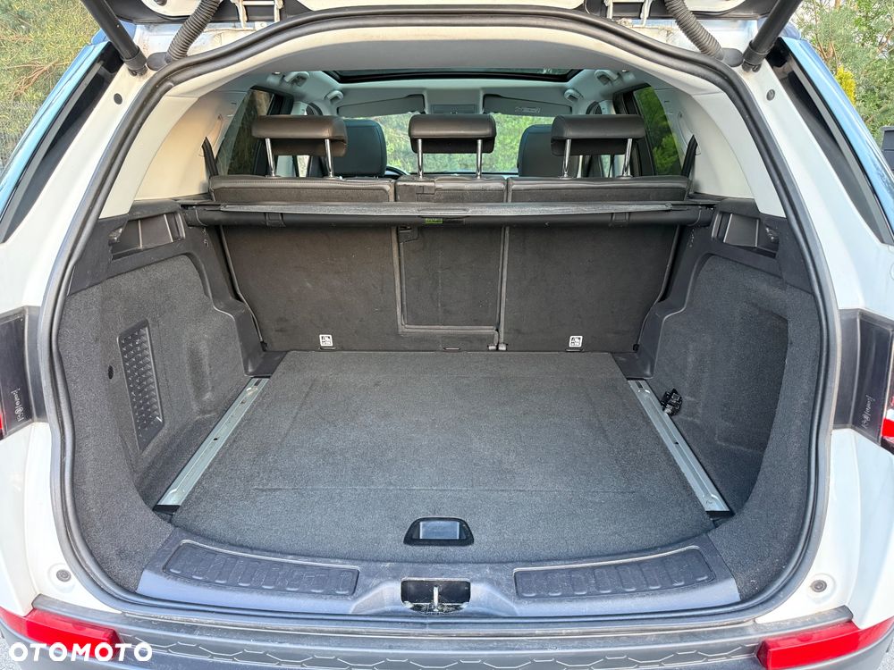 Land Rover Discovery Sport TD4 HSE Luxury - 35