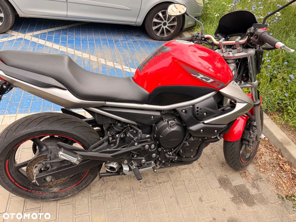 Yamaha XJ - 3