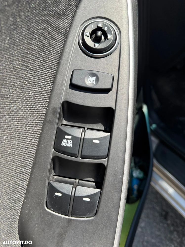 Hyundai i30 1.6 GDI Exclusive Special Edition - 7