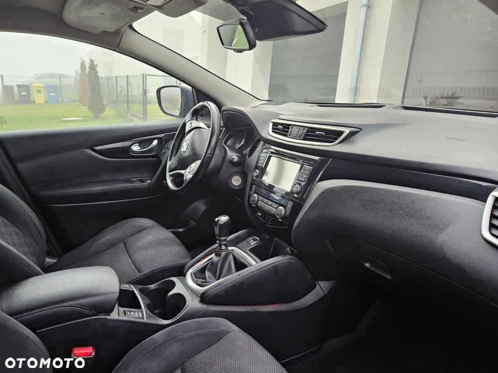 Nissan Qashqai 1.6 dCi Tekna S&S - 2