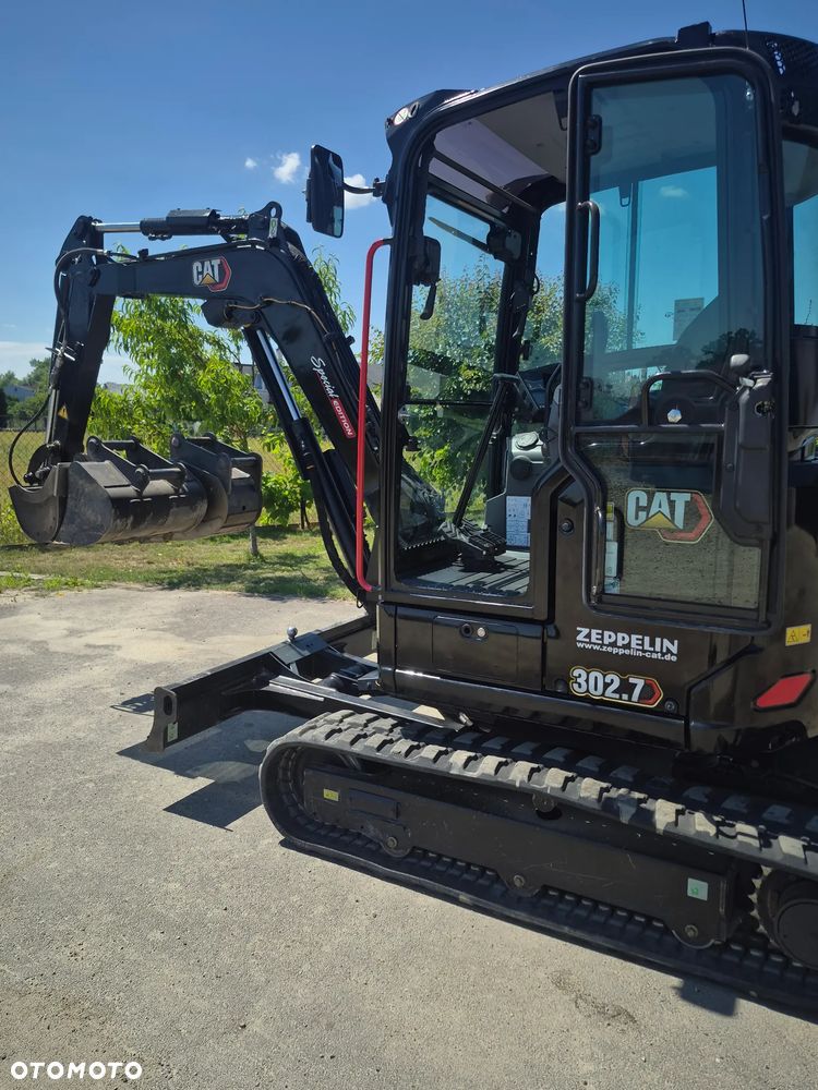 Caterpillar 302.7 - 8