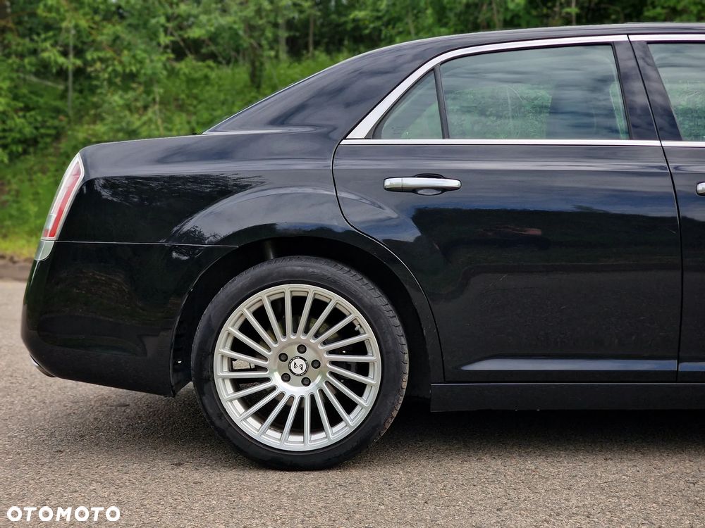 Lancia Thema 3.6 Executive - 16