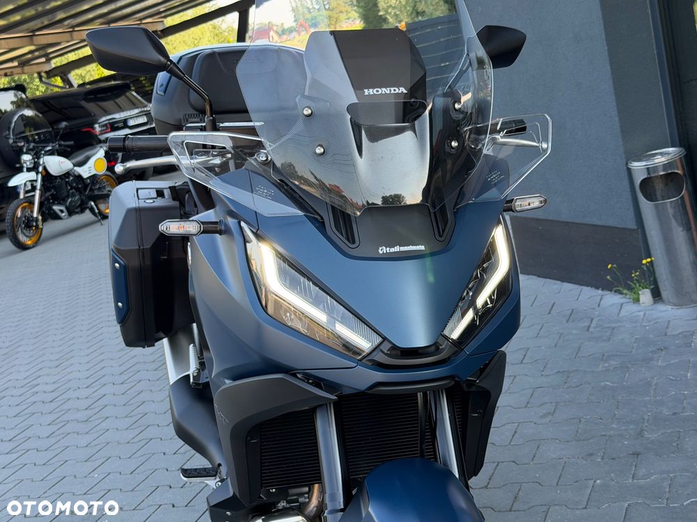Honda NT - 23