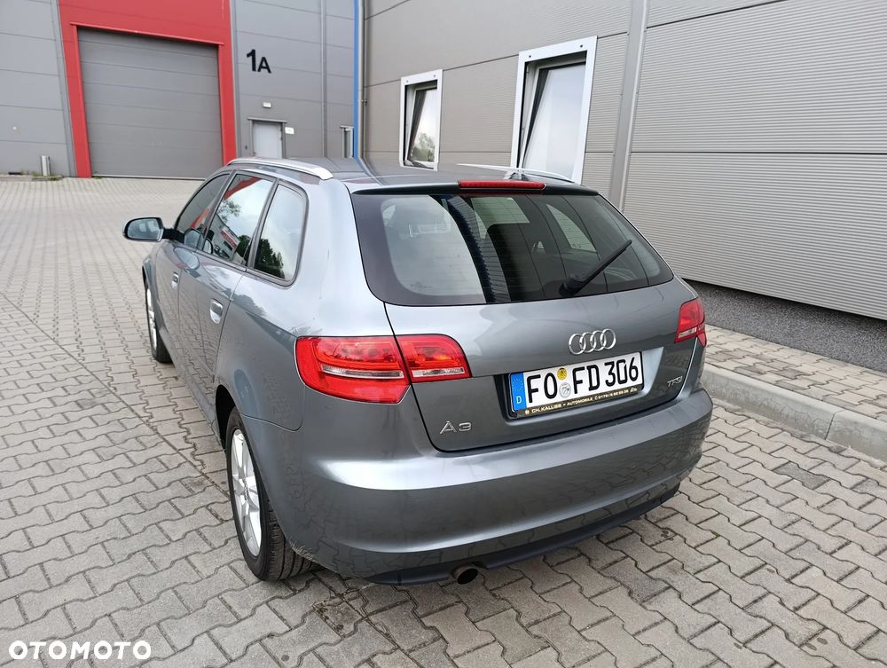 Audi A3 Sportback - 12