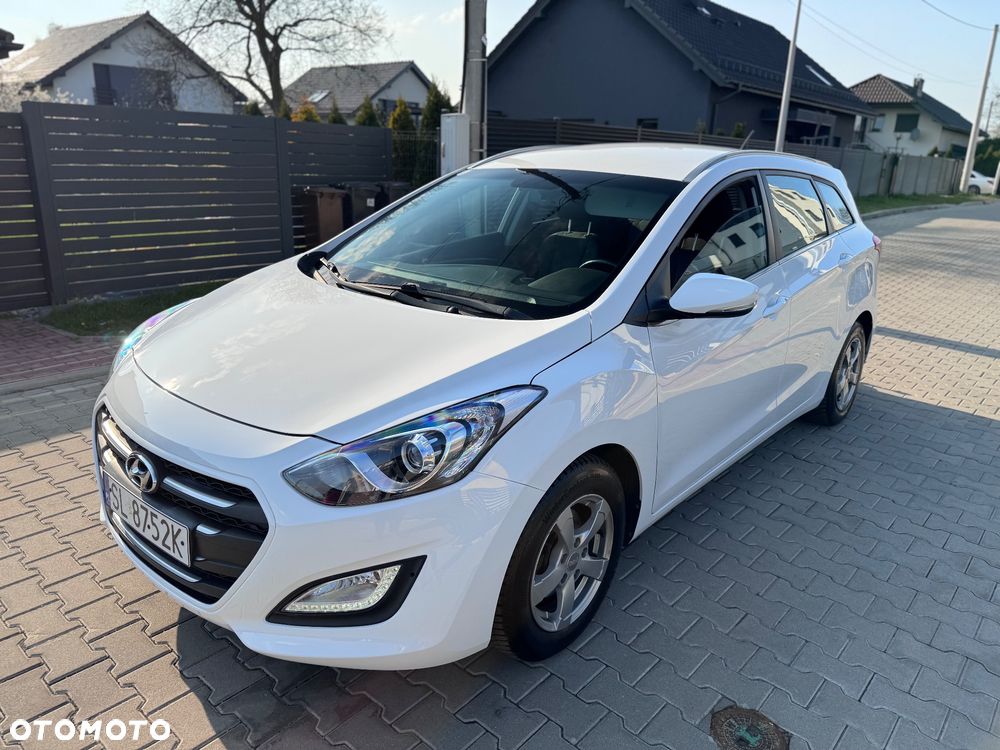 Hyundai i30 1.4 Comfort - 1
