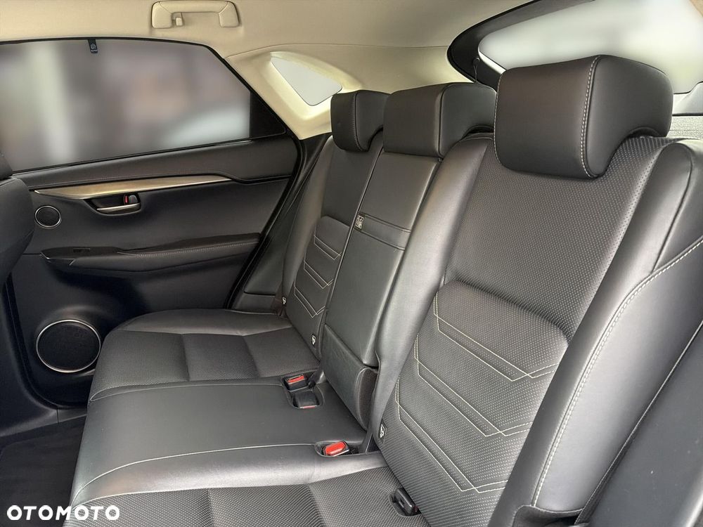 Lexus NX 200t Comfort AWD - 23