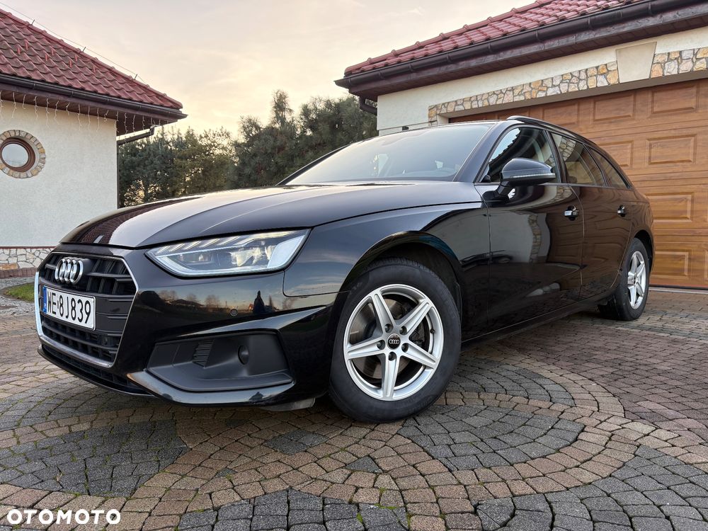 Audi A4 Avant 35 TFSI mHEV - 1