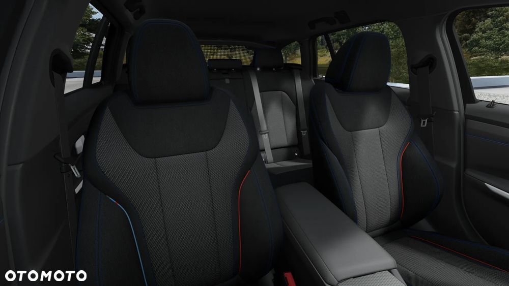 BMW Seria 3 330i xDrive M Sport - 17