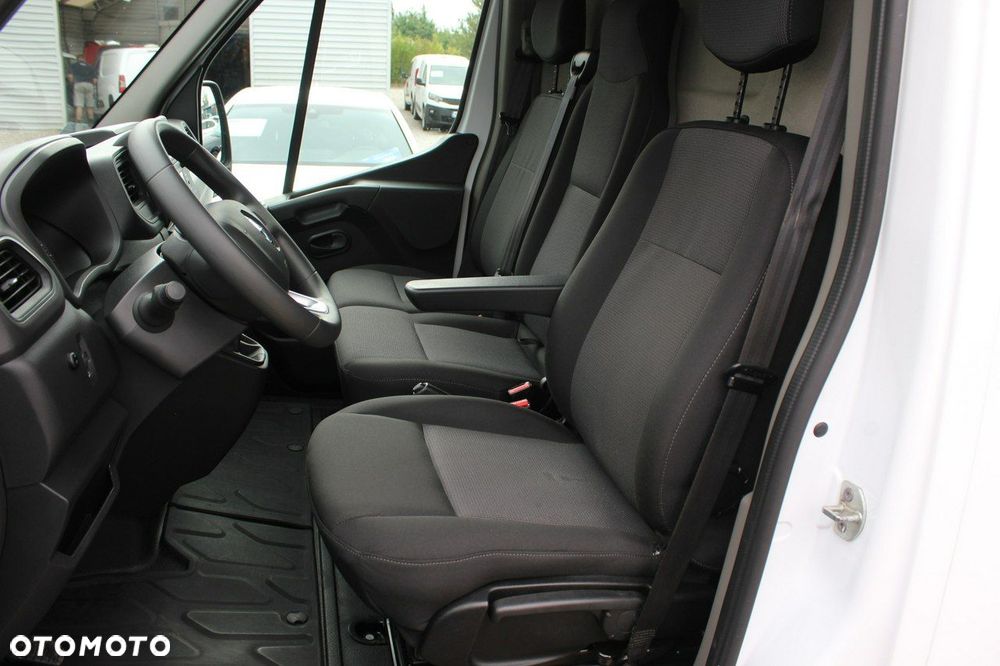 Renault Master - 11