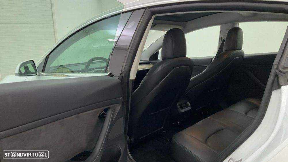 Tesla Model 3 Long Range AWD Dual Motor - 6