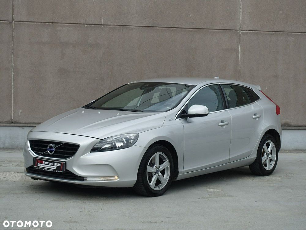 Volvo V40 D3 Geartronic Momentum - 7