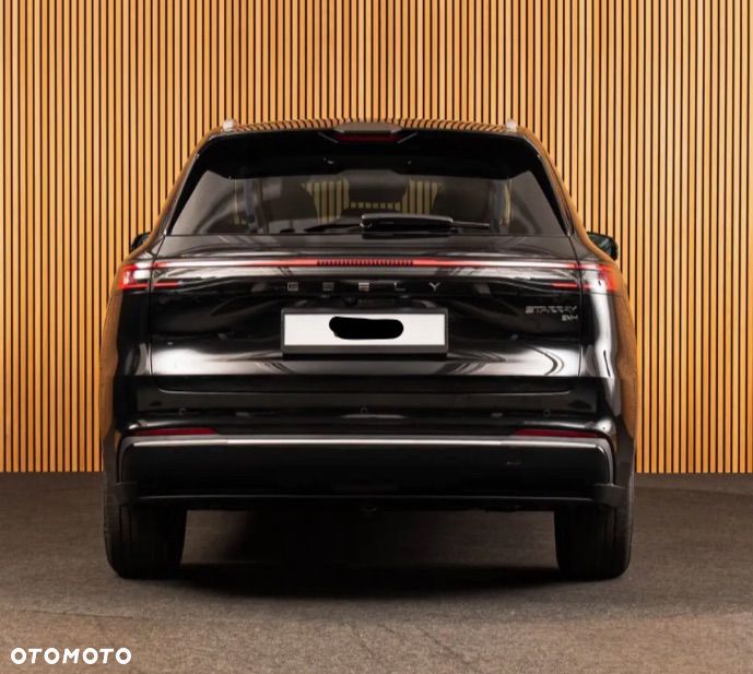 Geely Starray EM-i 1.5 PHEV Max - 6