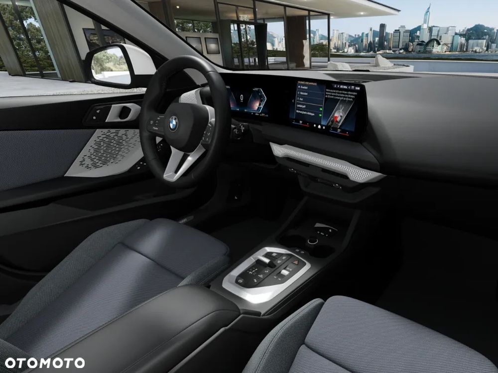 BMW Seria 1 120 mHEV - 4