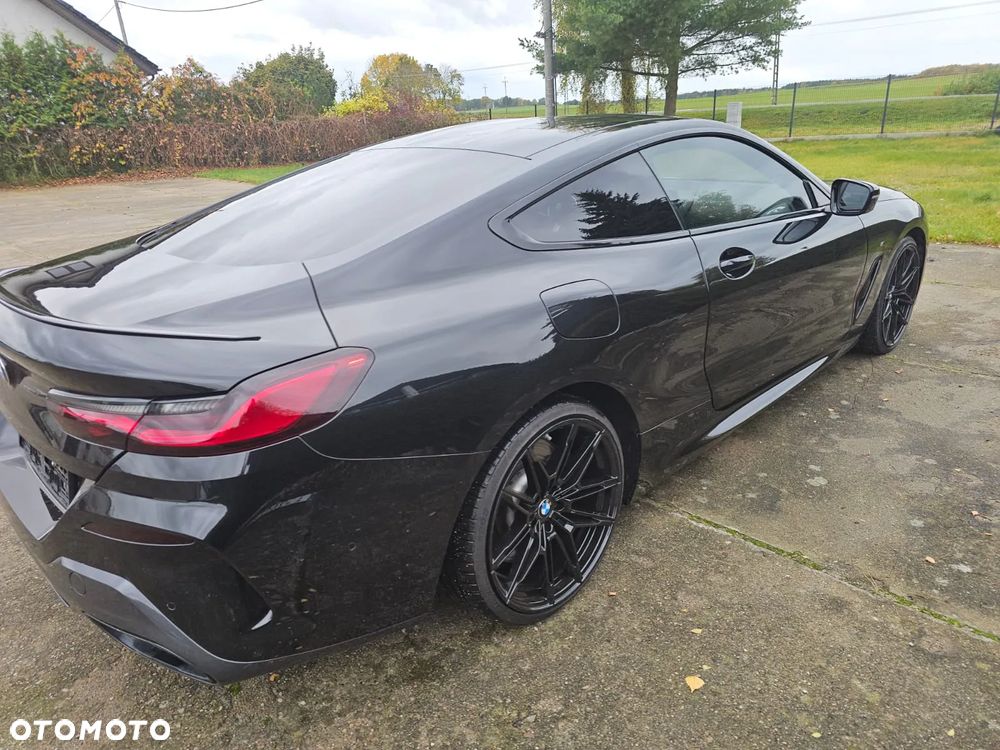 BMW Seria 8 - 5