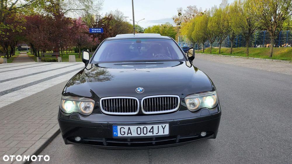 BMW Seria 7 740d - 7