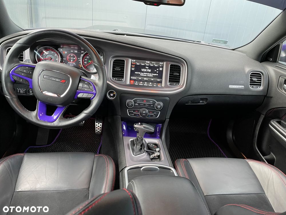 Dodge Charger ver-automatik-srt-392 - 12