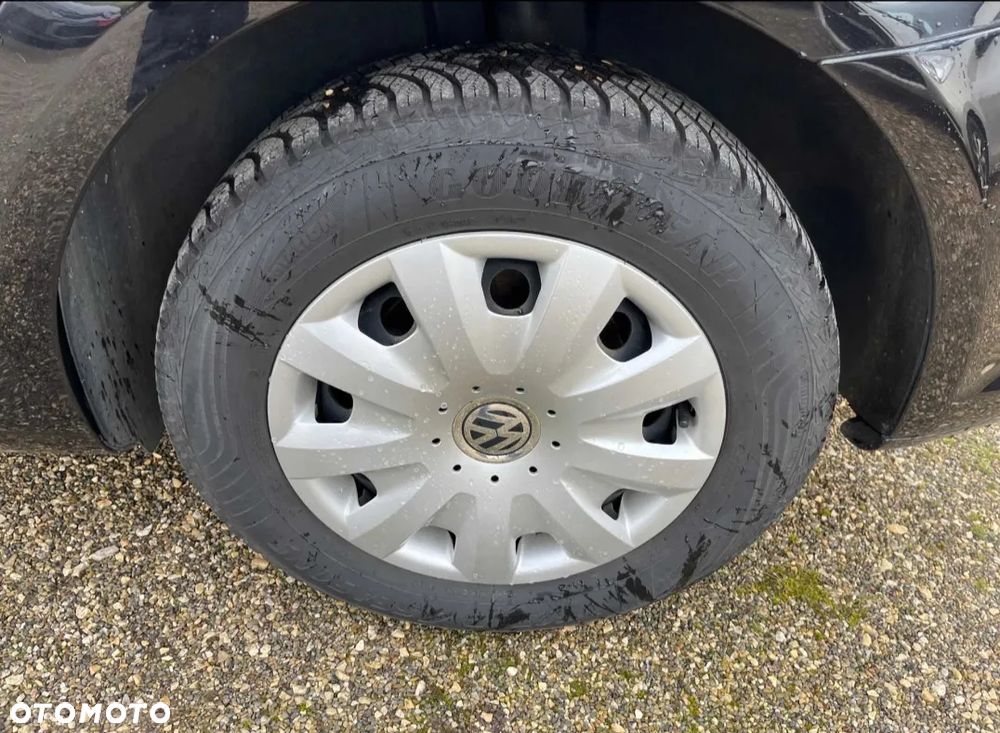 Volkswagen Touran 1.6 TDI DPF Trendline - 6