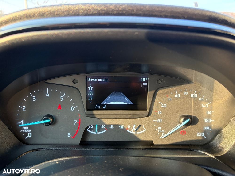 Ford Fiesta 1.0 EcoBoost mHEV Trend Connected - 12