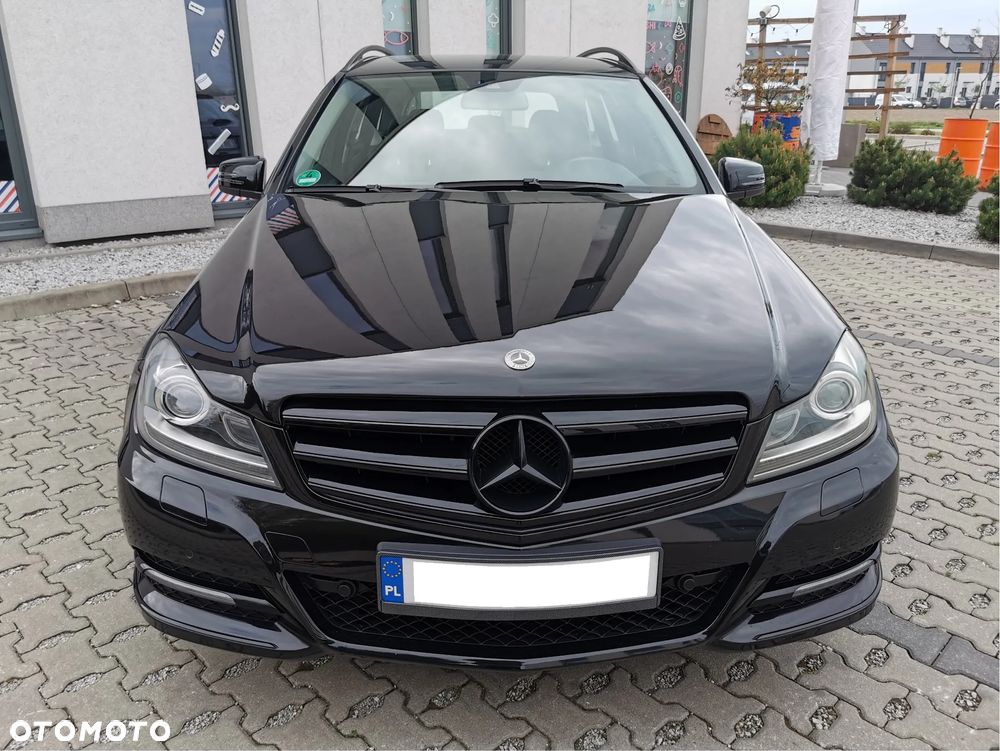 Mercedes-Benz Klasa C 180 (BlueEFFICIENCY) 7G-TRONIC Avantgarde - 2