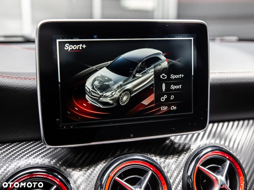 Mercedes-Benz Klasa A AMG 45 4Matic AMG Speedshift 7G-DCT - 26