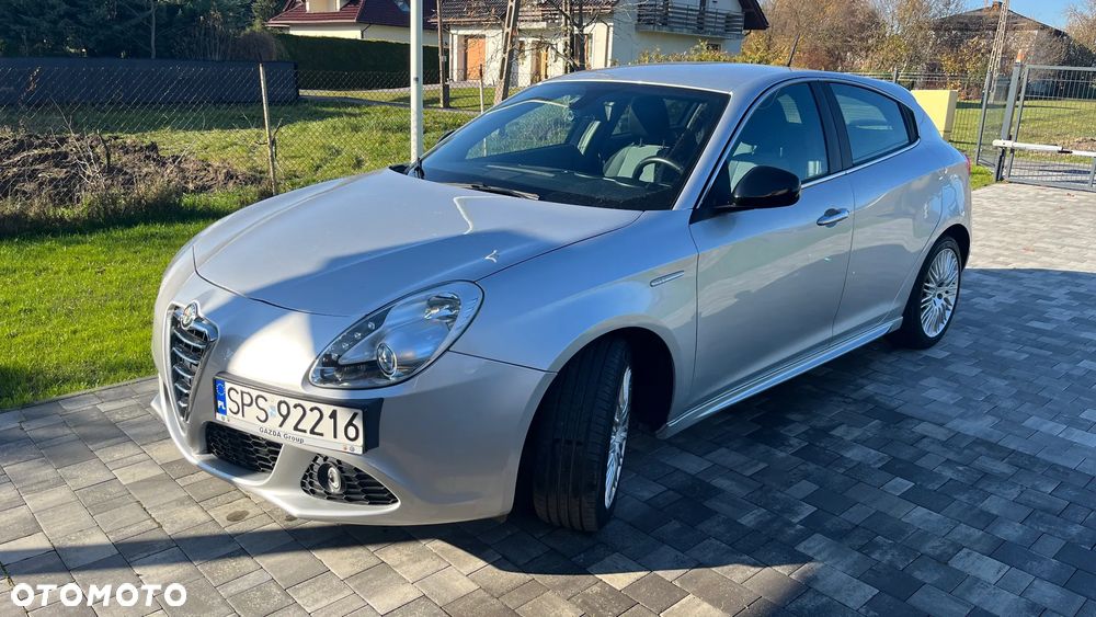 Alfa Romeo Giulietta - 1