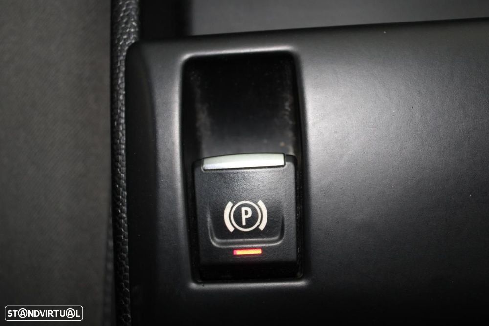 BMW i3 (60 Ah) - 25