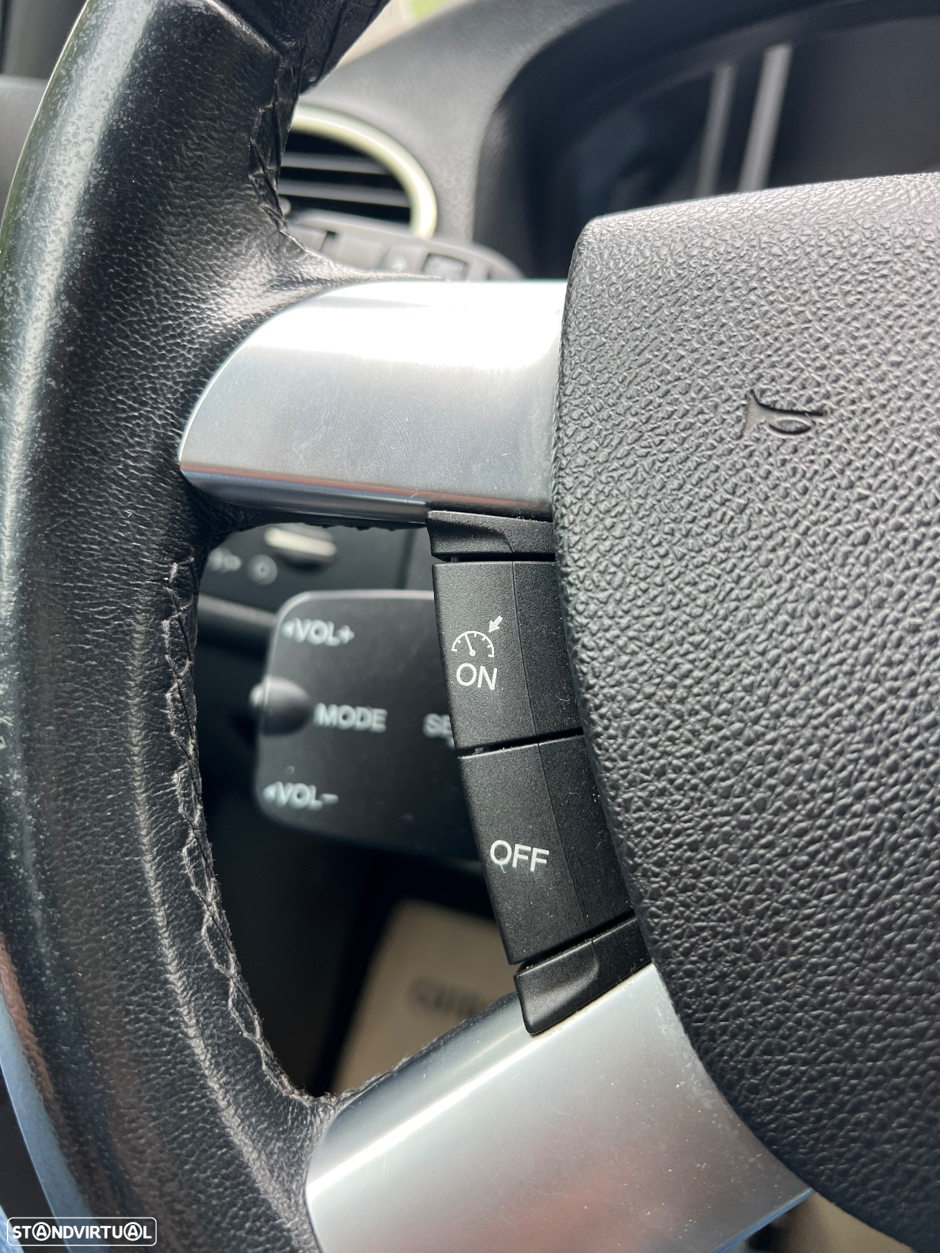 Ford Focus 1.6 TDCi Ghia CVT - 15