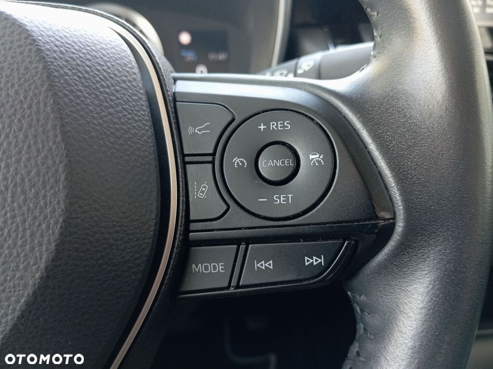 Toyota Corolla 1.8 Hybrid Comfort - 17