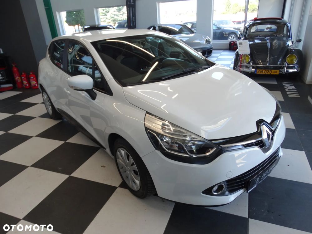 Renault Clio 1.2 16V Intens - 15
