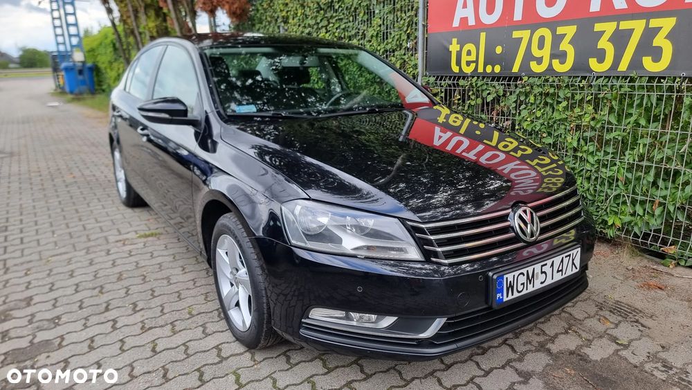 Volkswagen Passat - 2