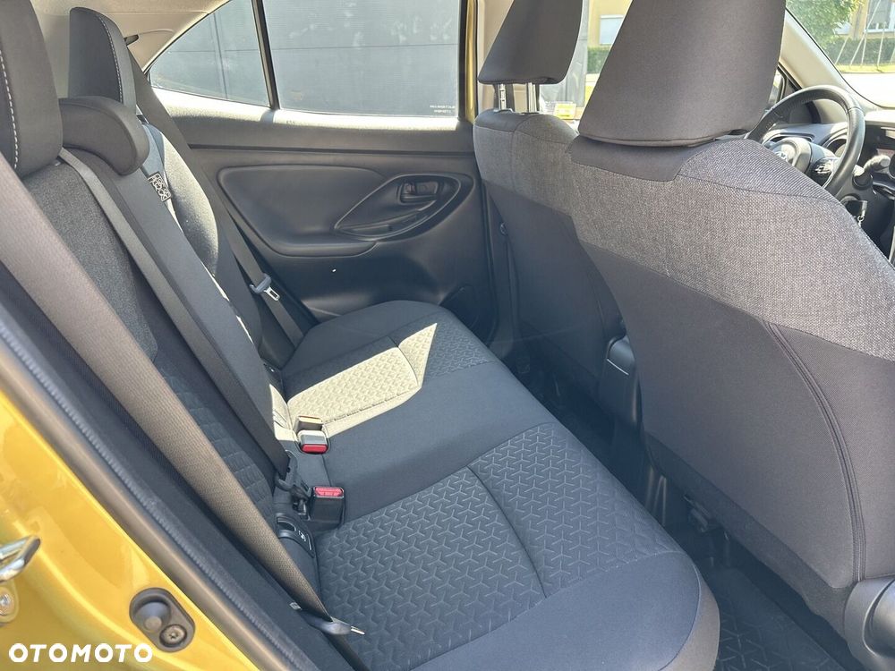 Toyota Yaris Cross Hybrid 1.5 Comfort - 12