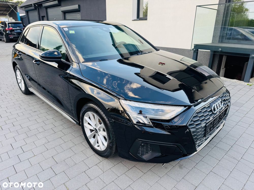 Audi A3 Sportback 30 TFSI mHEV Edition One S tronic - 2