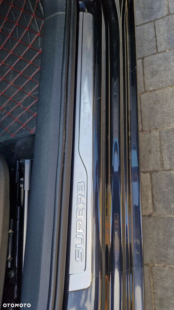 Skoda Superb 2.0 TDI SCR Style DSG - 27