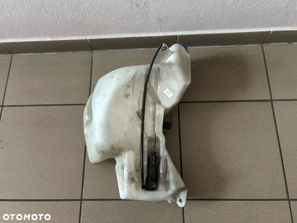 Zbiorniczek spryskiwaczy AUDI A6 AVANT (4B5, C5) 4B0955453E 1.9L diesel - 3