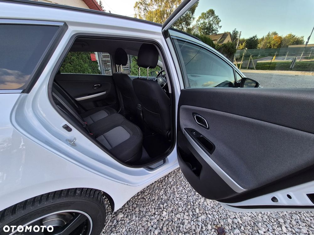 Kia Ceed 1.6 GDI Fifa World Cup Edition - 31