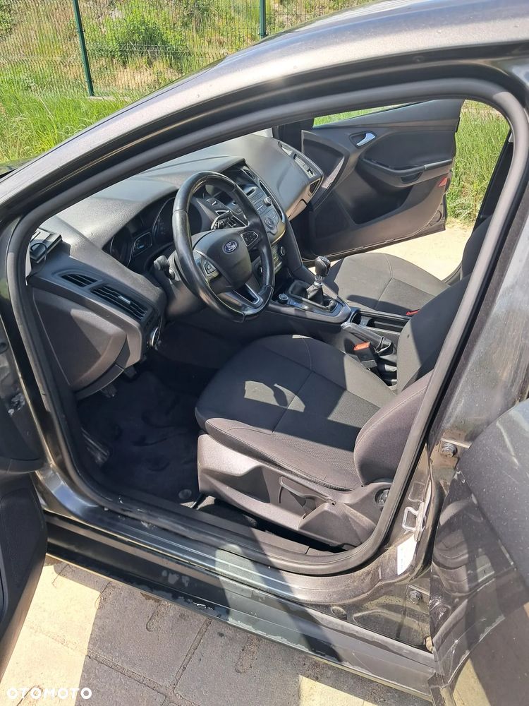 Ford Focus 1.5 TDCi Trend - 16