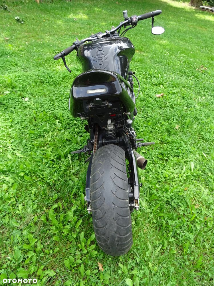 Suzuki GSX-R - 34